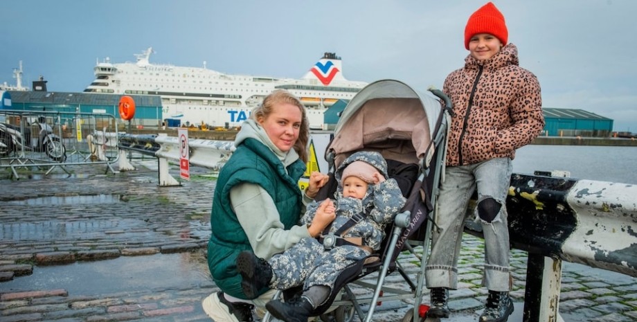 біженці з України, виїзд з України через війну, статус захист ЄС