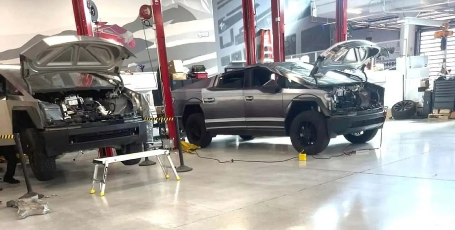 Tesla Cybertruck, Ford F-150, Ford F-150 Lightning, пикап Tesla, пикап Ford