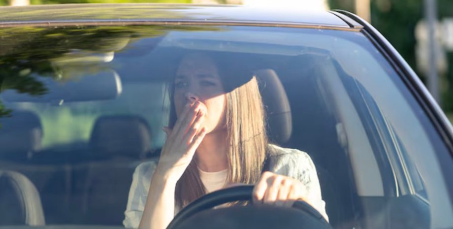 В последнее время женщина страдала от череды неудач и проблем со здоровьем