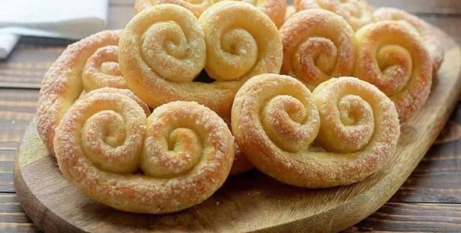 сирні крендельки, випічка