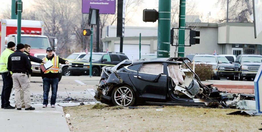 Tesla, ДТП, Авто, Автомобили, Ремонт, ДТП, Деньги, Стоимость, Исследование, Эксперты, Электрокары, Электромобили