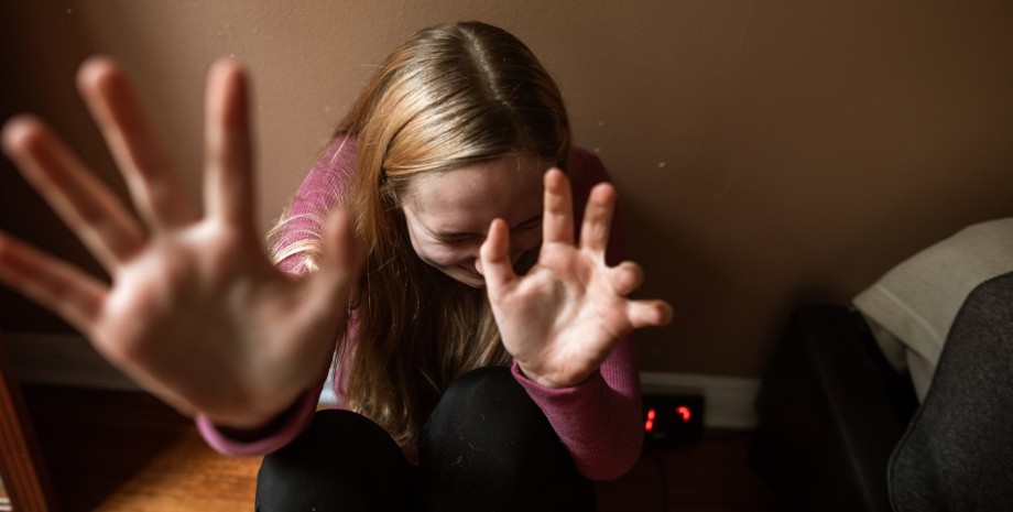 жертва насилия нарушение прав ребенка, скандал со спецшколой в Теронопольской области