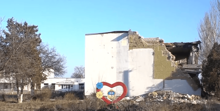 На Запоріжжі село зі ста хатами стримує атаки окупантів