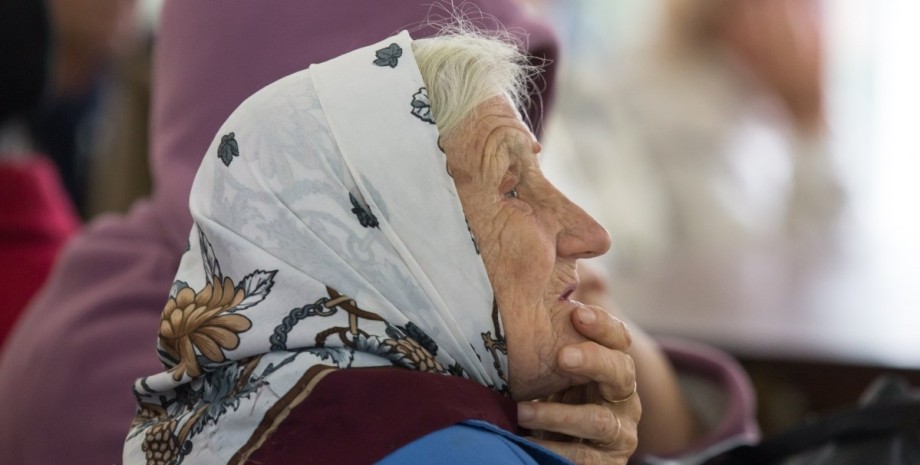 пенсионерка, пенсия, женщина пожилого возраста, пенсии в Украине