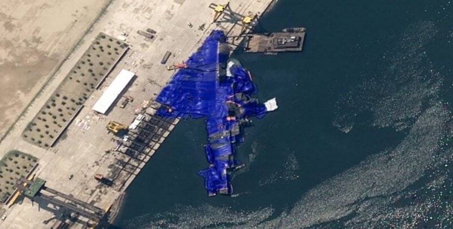 эсминец кндр, эсминец кндр в доке