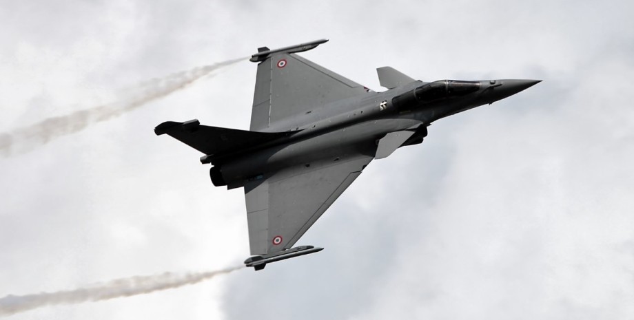 самолеты истребителя Саудовской Аравии