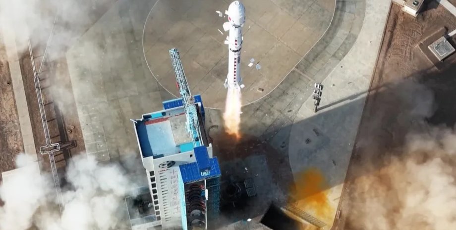 ракета Чанчжен 4B