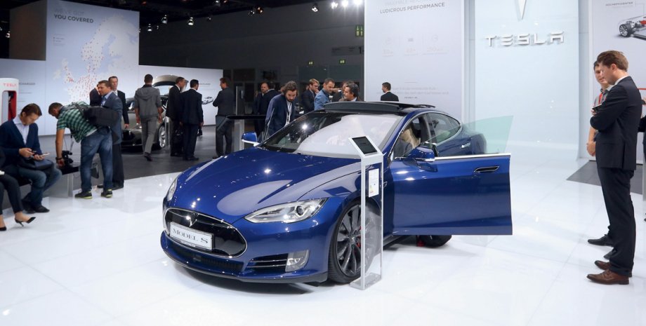 Автомобиль Tesla Motors Model S / Фото: Getty Images