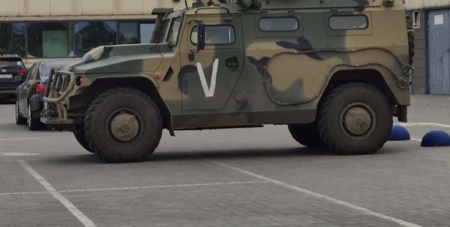 Місце, де стався вибух у Маріуполі