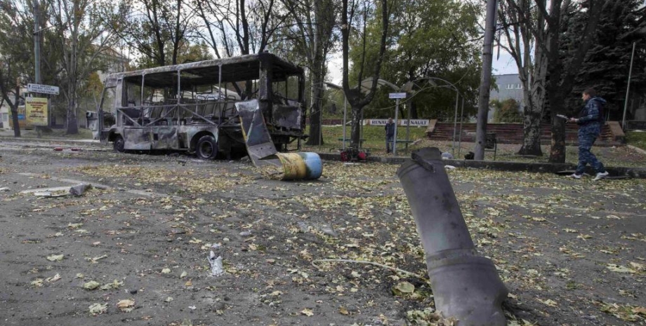 Последствия обстрела в Донбассе Фото: rfi.fr