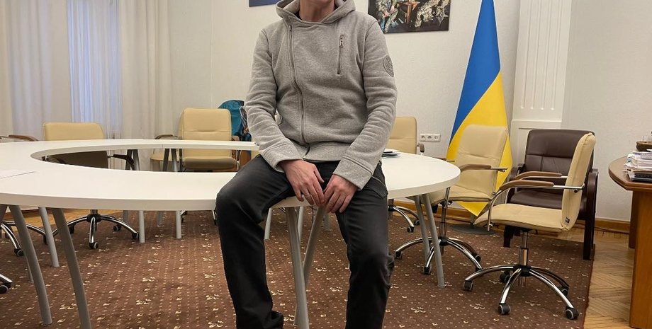 Михайло Подоляк, Офіс президента, війна РФ проти України, російські фейки