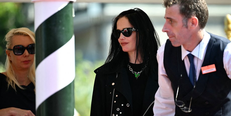 Ева Грин, Ева Грин стиль, венецианский кинофестиваль 2024, венеция, Ева Грин фильмы, тим бертон битлджюс