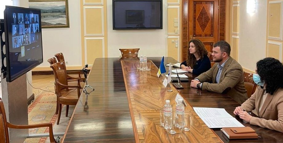 Криклий, мининфраструктуры, ЕБРР, ЕИБ, дороги, ремонт дорог