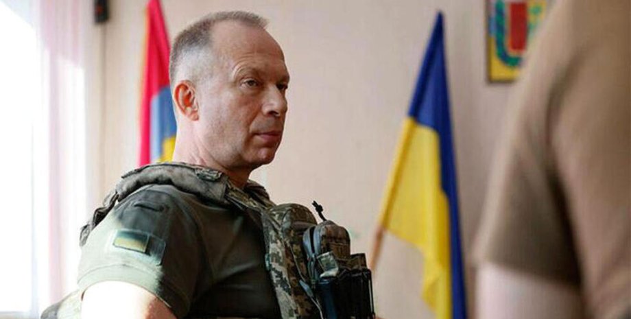 Олександр Сирський про зарплати військовим Сирський розповів, що мінімальний оклад військових складатиме 30 тисяч