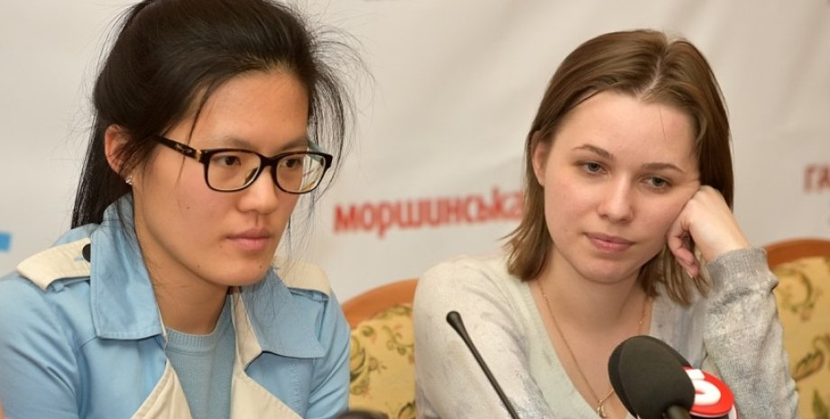 Хоу Ифань и Мария Музычук / Фото: lviv2016.fide.com