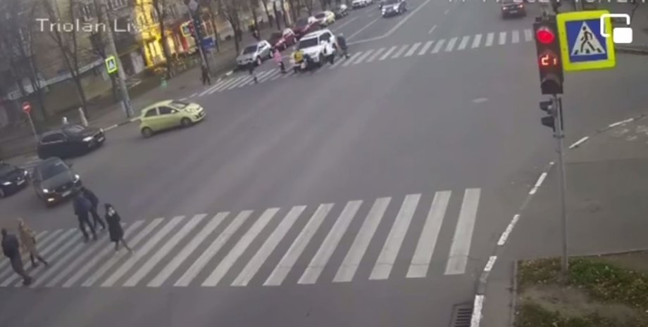 Винуватця ДТП у Харкові перевіряють на наявність наркотиків