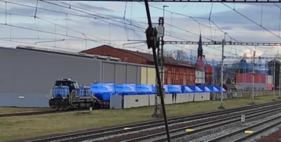 Эшелон с танками Т-72М1