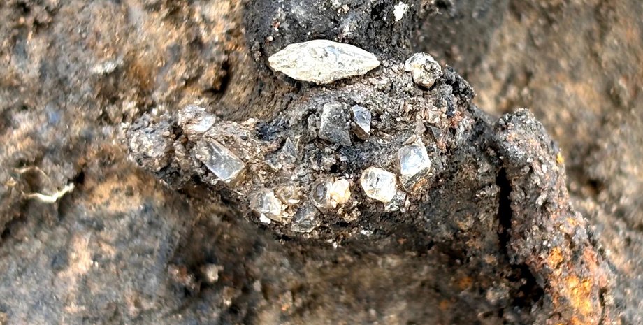 ученые обнаружили римскую могилу