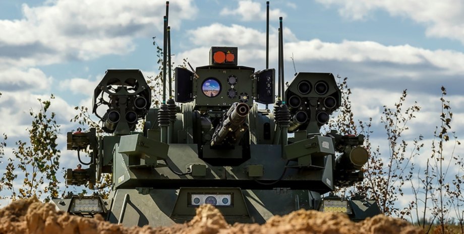 робот, Уран-9, армія Росії