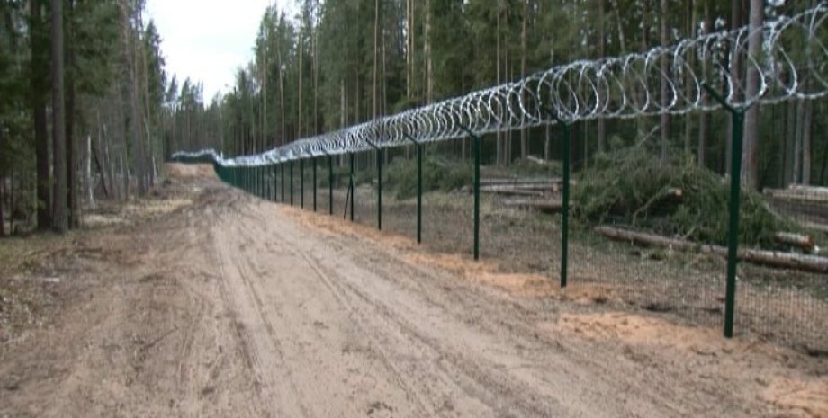 Забор на границе Латвии и России / Фото: lsm.lv