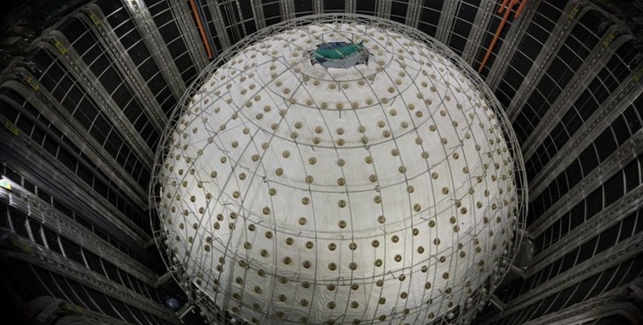 детектор нейтрино Китай