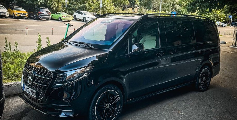 Mercedes V-Class, Новий Mercedes V-Class, Mercedes-Benz V-Class, Mercedes V300d