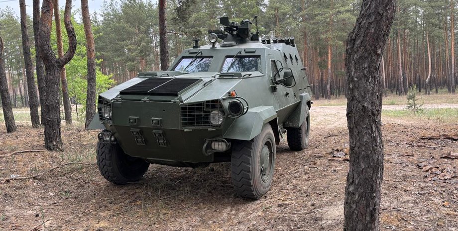 броньовик зсу