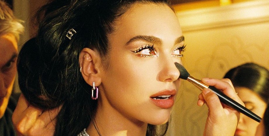 дуа липа, модный макияж, макияж глаз 2022, макияж 2022, модные тренды 2022, тренды сезона, тренды лета 2022