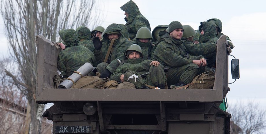 Російські військові