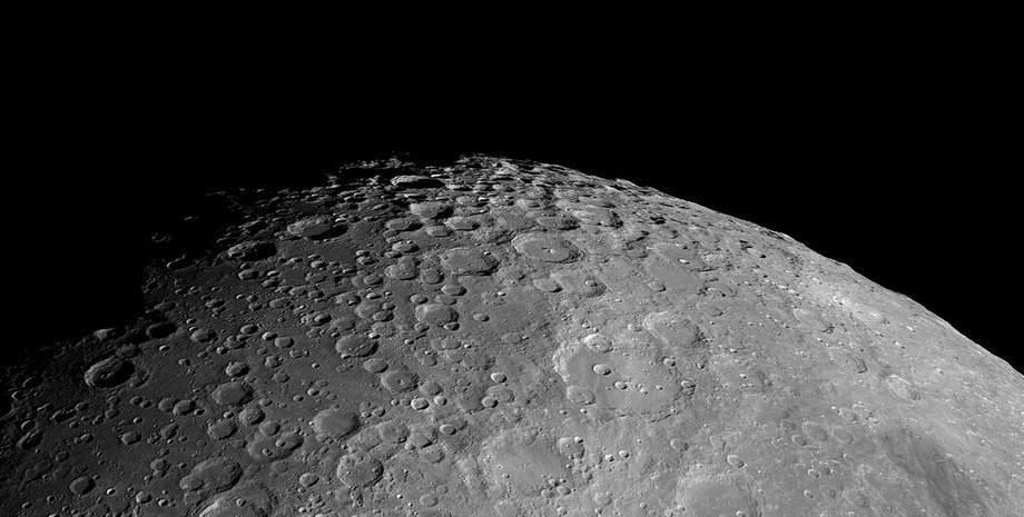 Місяць, космос, фото