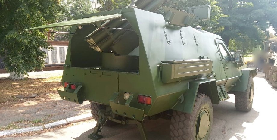 огнеметная установка на броневике дозор-б