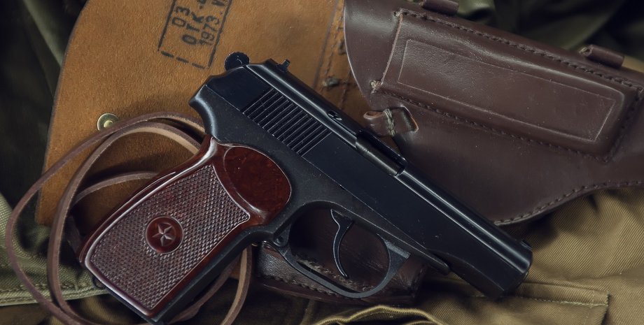 пистолет, оружие, кобура, пистолет Макарова
