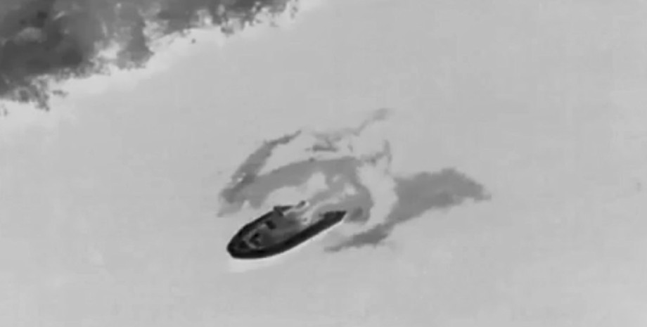 новини херсона, радіокерований човен, зс рф, кринки, лівий берег, війна в україні