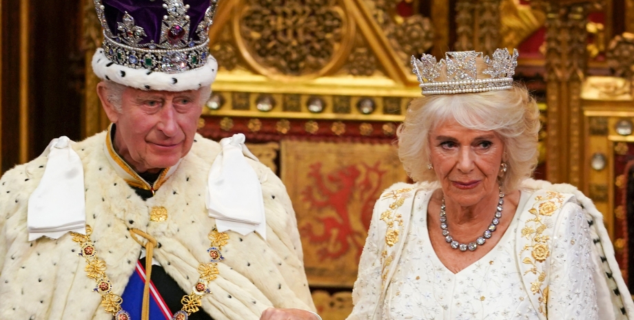 Король Чарльз III, королева Камилла, монархи, королевская чета