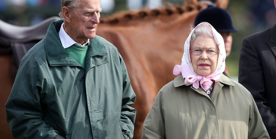 Twitter The Royal family