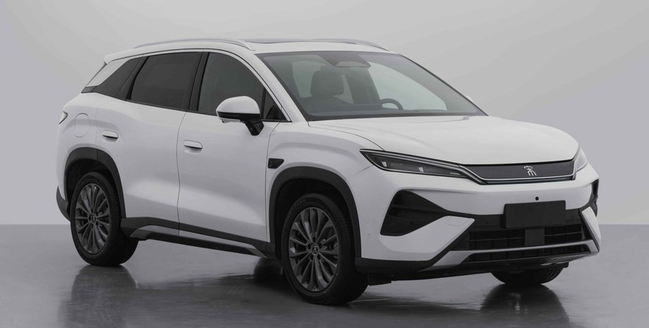 новый BYD Song Ultra