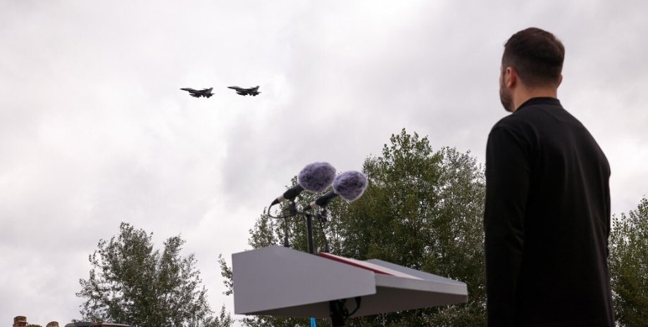 зеленский и самолеты f-16 самолеты f-16, истребители сша, f-16