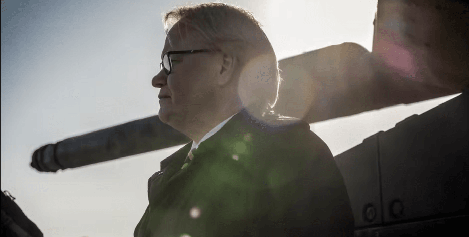 Петер Хультквист, министр обороны Швеции