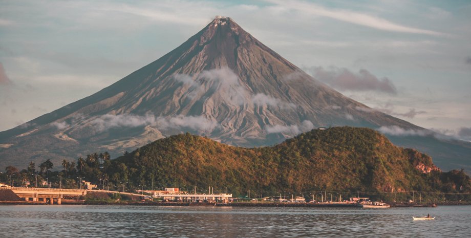 землетрясение на Филиппинах, угроза цунами, угроза цунами возле берегов Японии, Огненное кольцо
