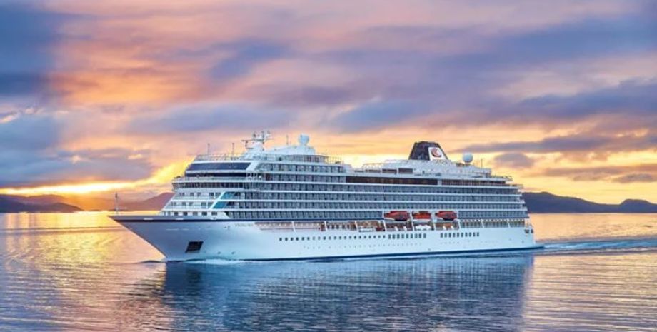 Круїз Ultimate World Cruise, організований компанією Royal Caribbean, туристи провили 9 місяців в океані