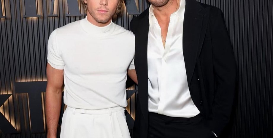 Крис Эпплтон, Лукас Гейдж, развод