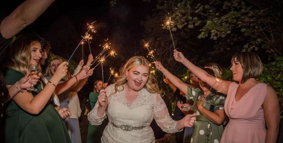 Кейли Стэд, невеста, которую бросил любимый у алтаря, скандал, курьезы, интересные истории, фото, Великобритания