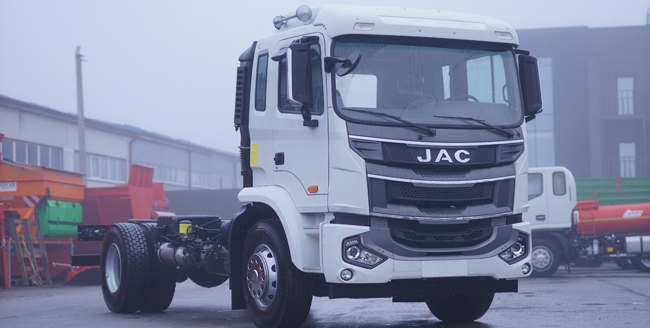 JAC N200, JAC N120, вантажівка JAC, JAC в Україні