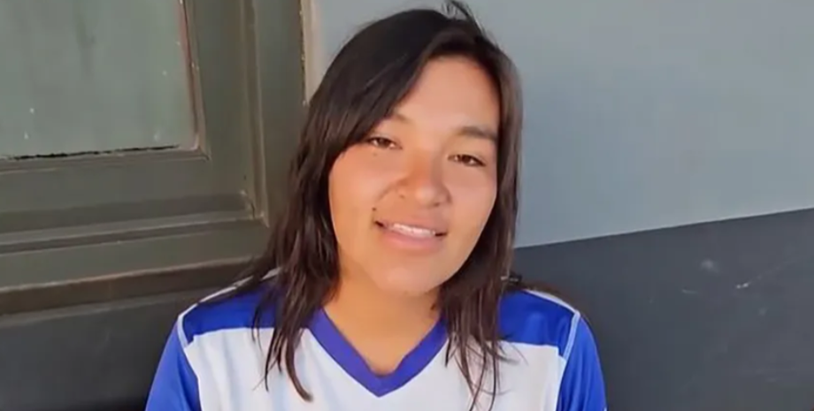 Жінка вважає, що Ілон Маск це Ісус Христос, Тамара Еспіноза Аґеро з Парагваю, річка з піраньями, фото, курйози