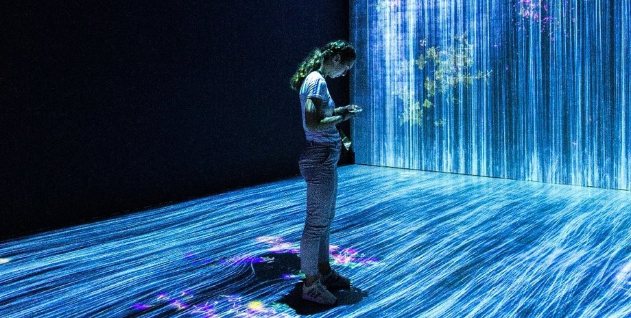 искусственный интеллект, чат-бот, нейросети