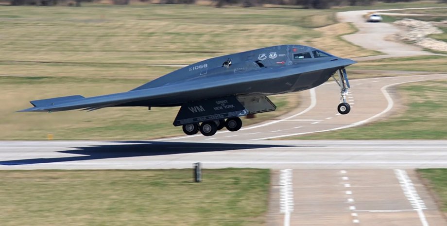 Літак ВМС США, ВМС США удар по Ірану, США атака на Іран, Трамп удар по Ірану, заява Трампа про Іран, США ядерна програма Ірану