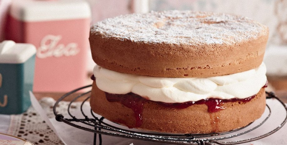 бісквіт королеви вікторії, бісквіт вікторія, рецепт бісквіту, англійська кухня, випічка, простий бісквіт