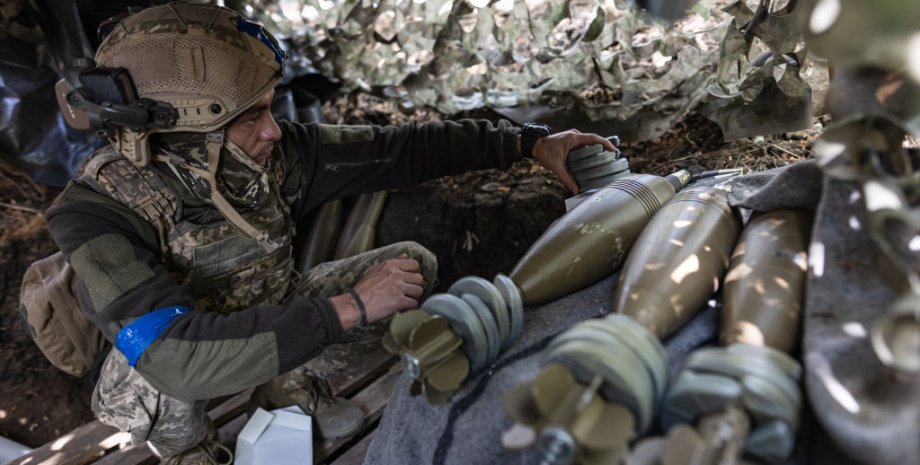 Novogrodivka, Mirnograd, Selidovo à Donetsk - plus l'arrière, mais presque la li...