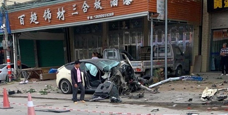 Tesla китай, Tesla дтп, Tesla авария, авария тесла, тесла дтп, тесла китай, дтп тесла китай