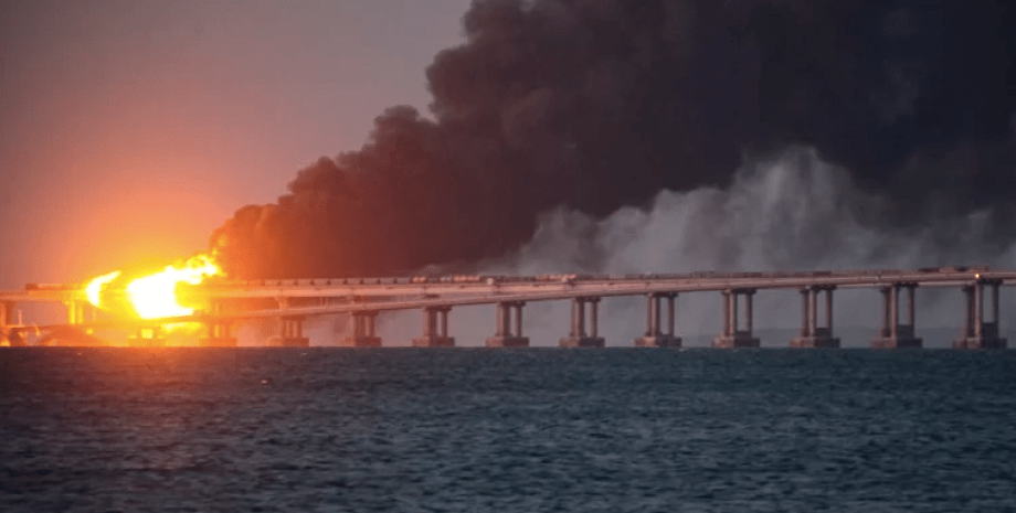 Крымский мост, огонь, удар, Керченский мост, Крым